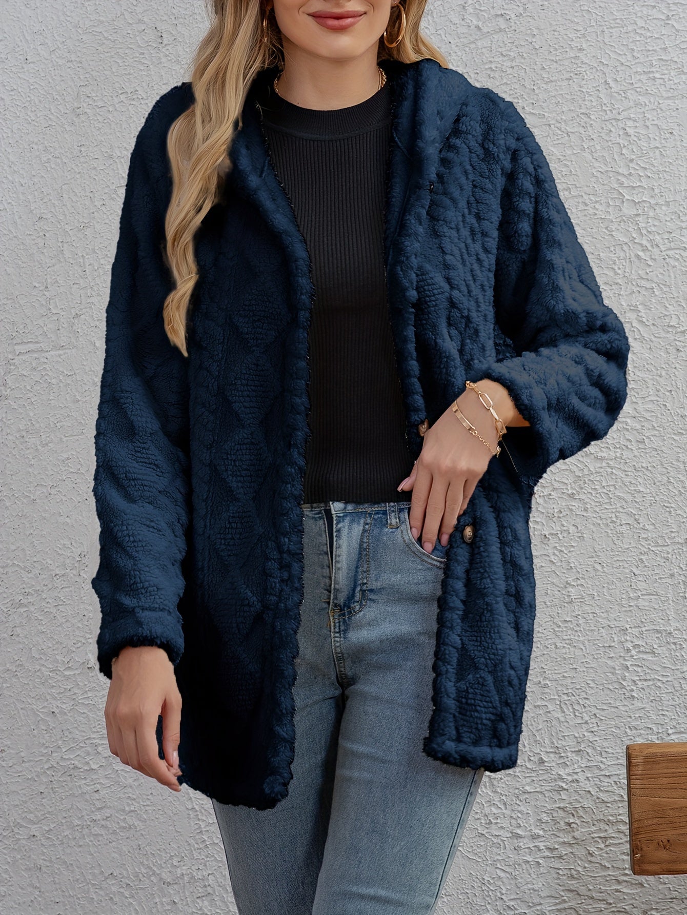Berg-Feldt | Fluffy Kapuzenjacke mit Knöpfen Polyester Weich und Warm