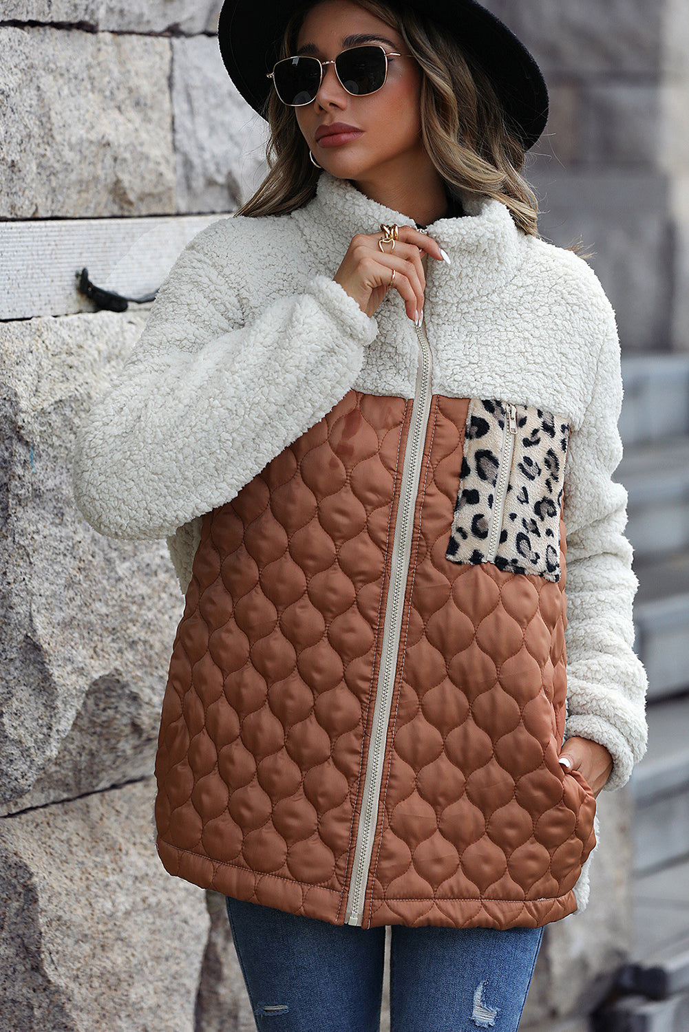 Berg-Feldt | Sherpa-Jacke mit Stehkragen und Reißverschluss mit Leopardenmuster