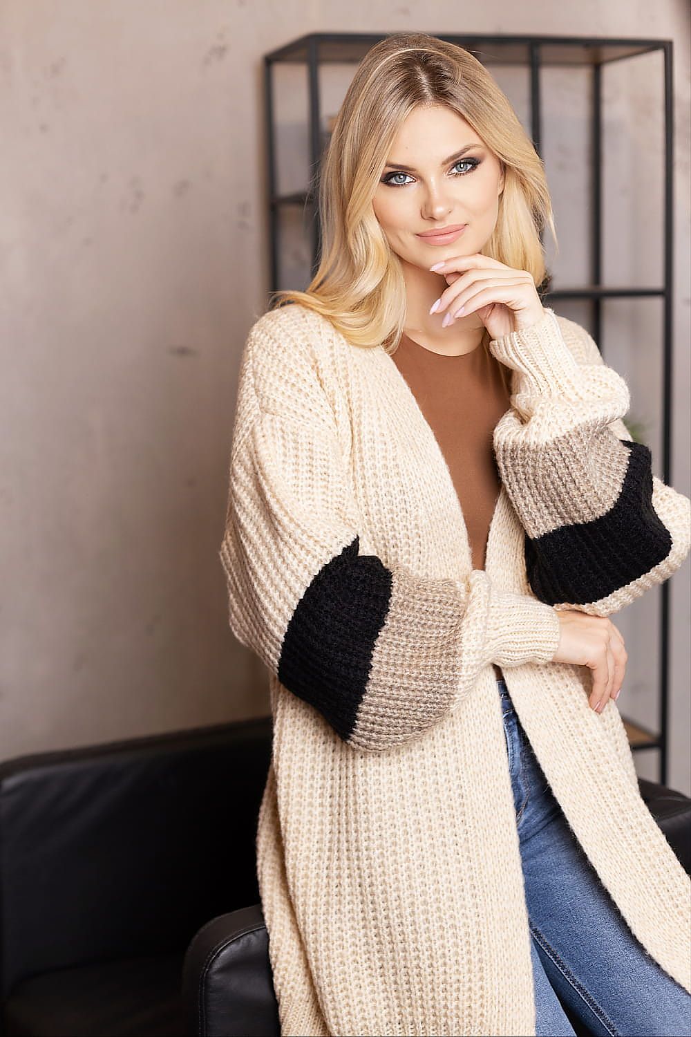 Berg-Feldt | Strick-cardigan Weich und Elegant Kontrastärmel