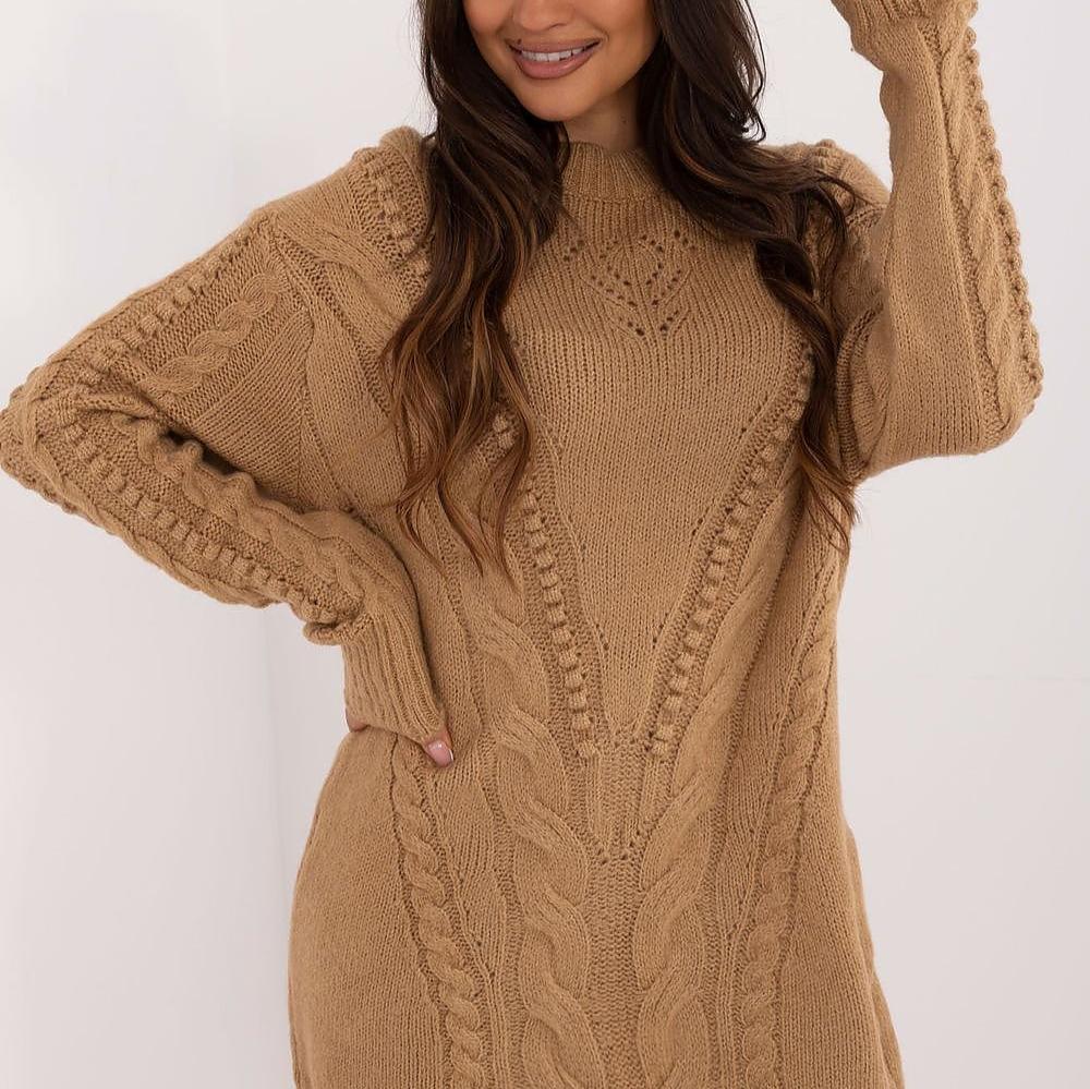 Berg-Feldt | Strickkleid mit Kabelmuster Warm und Komfortabel Eleganter Stil