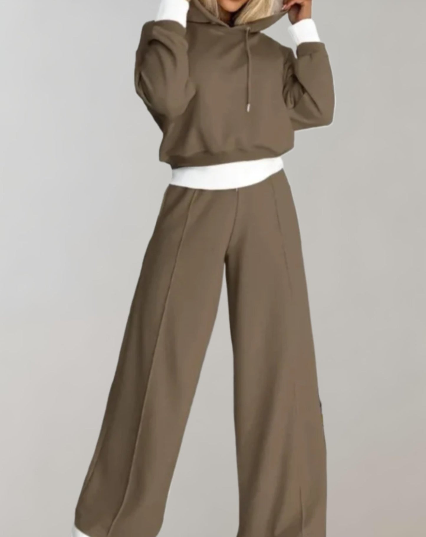 Ensemble confortable à capuche et pantalon large pour femmes - Ariane