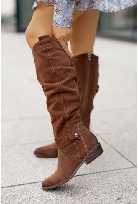 Robuste, strapazierfähige orthopädische Stiefel von Berg-Feldt mit sicherem Halt