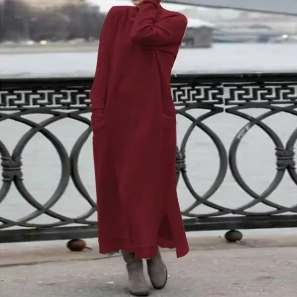SVEA: Locker geschnittenes, langes Strickkleid