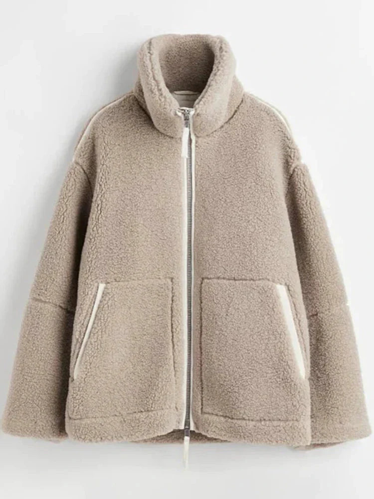 Berg-Feldt | und Kaffee Lammwolljacke für Damen - fluffig und trendy