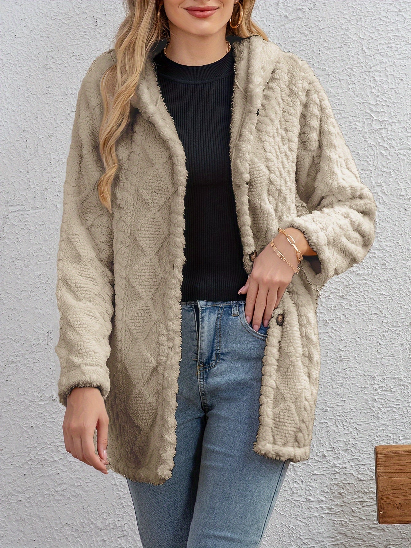 Berg-Feldt | Fluffy Kapuzenjacke mit Knöpfen Polyester Weich und Warm