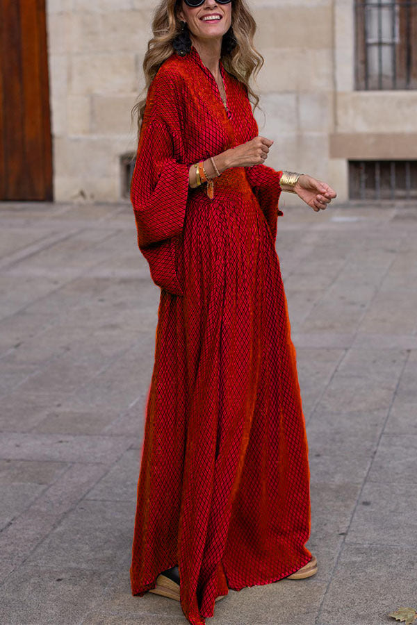 Longue robe Meredith à col en V et taille ajustée