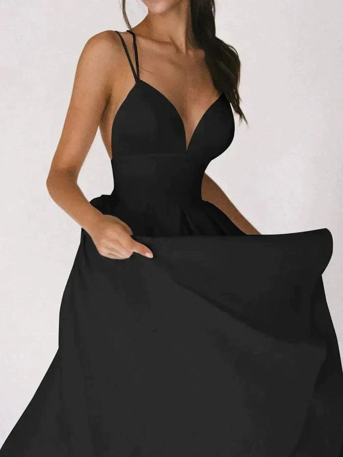 Elegantes, trägerloses Midikleid von Harmelda