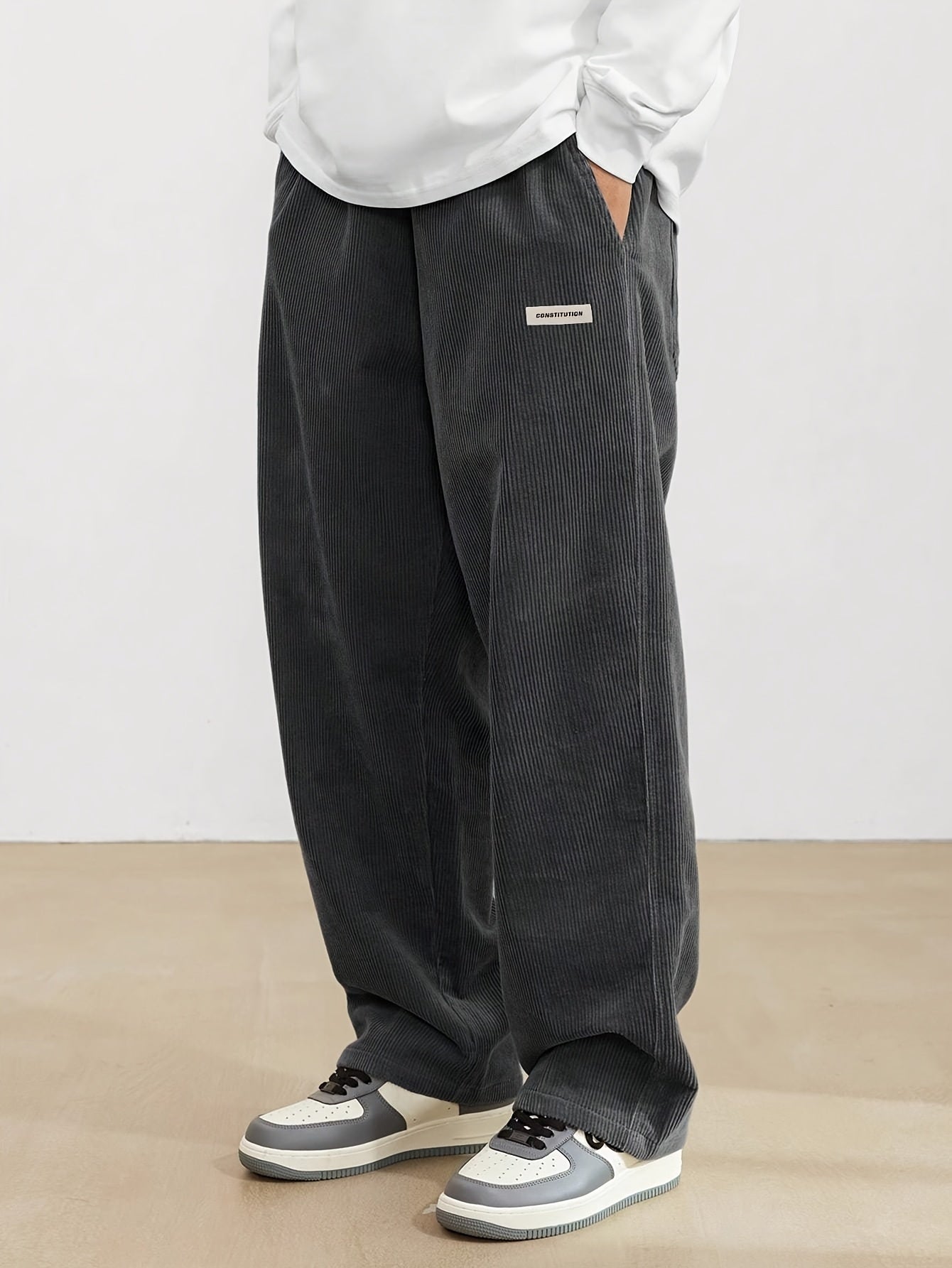 Sommerliche Herren Cordhose – weich und warm – Kaspar