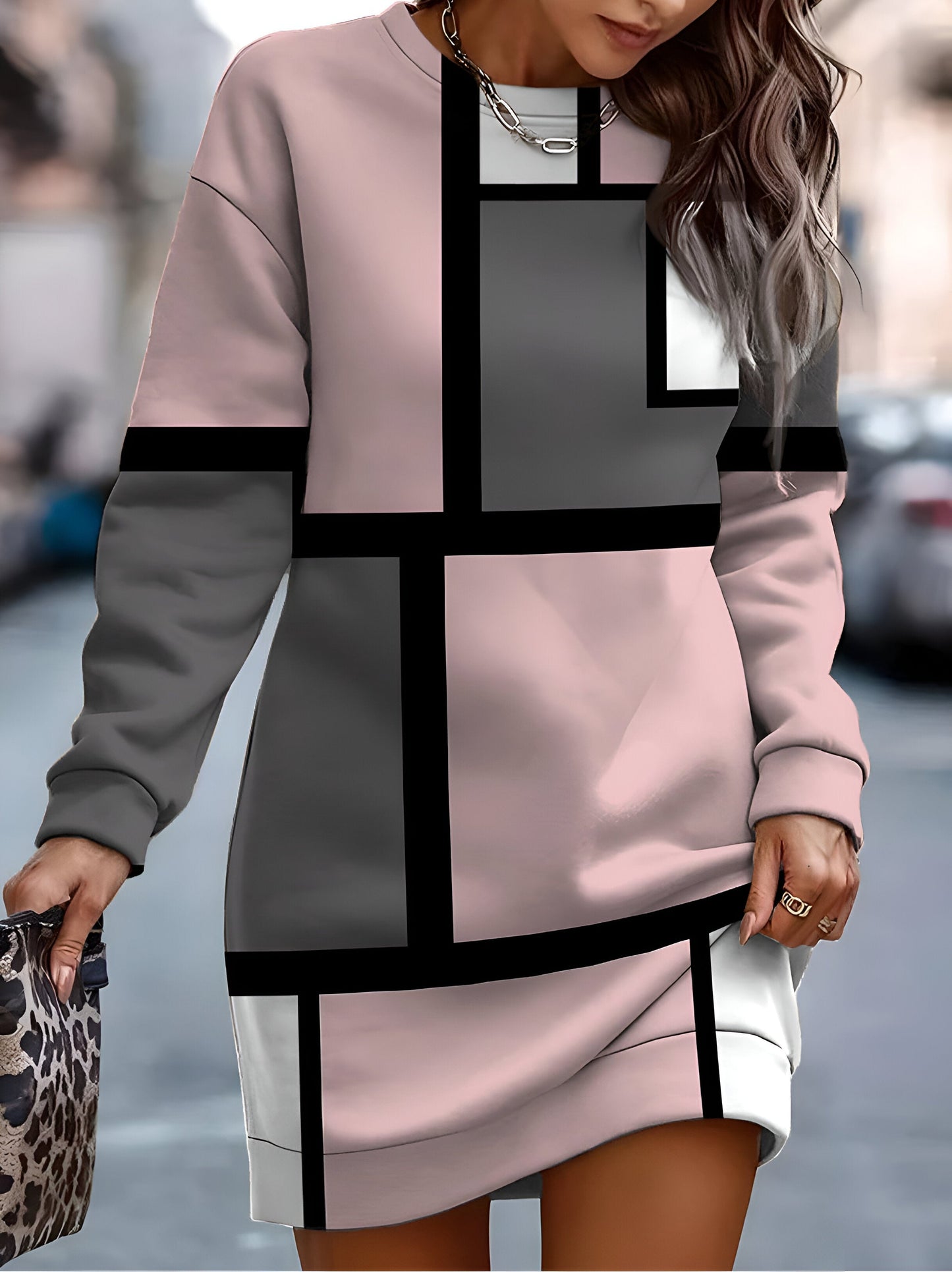 Charlotta: robe sweat oversize confortable et élégante