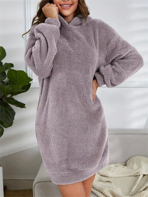 Berg-Feldt | Übergröße Teddy Sweatkleid mit Kapuze