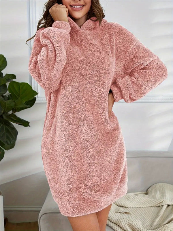 Berg-Feldt | Übergröße Teddy Sweatkleid mit Kapuze