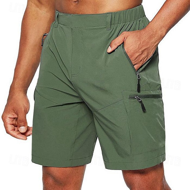 Comfortable cargo shorts for a relaxed summer style by Justinius