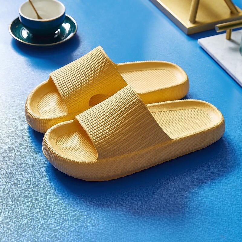 Sandales d'été confortables et soulageantes de Josua
