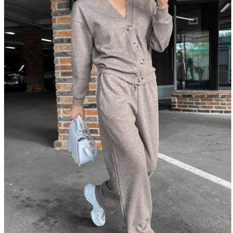 Berg-Feldt | Two-piece: button-up cardigan and matching trousers