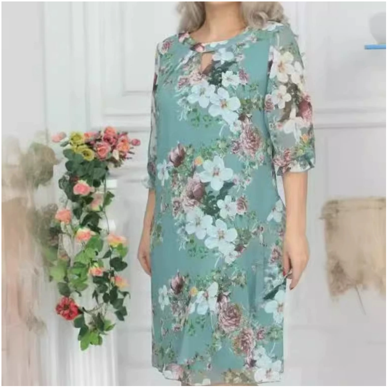 JUTTA: Une robe en mousseline de soie à fleurs