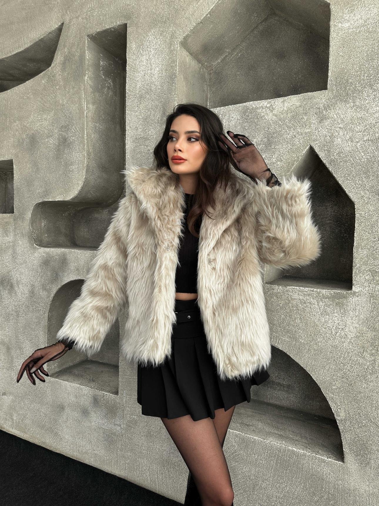 Berg-Feldt | Luxuriöse Pelzjacke Faux Fur Elegant und Trendy