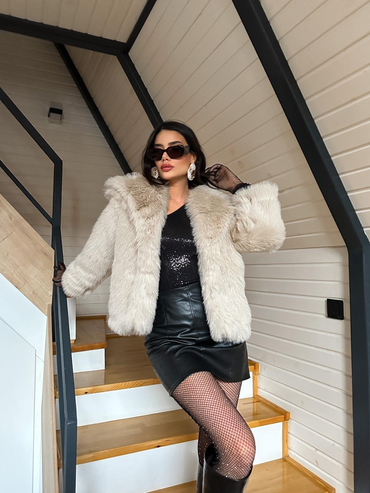 Berg-Feldt | Luxuriöse Pelzjacke Faux Fur Elegant und Trendy