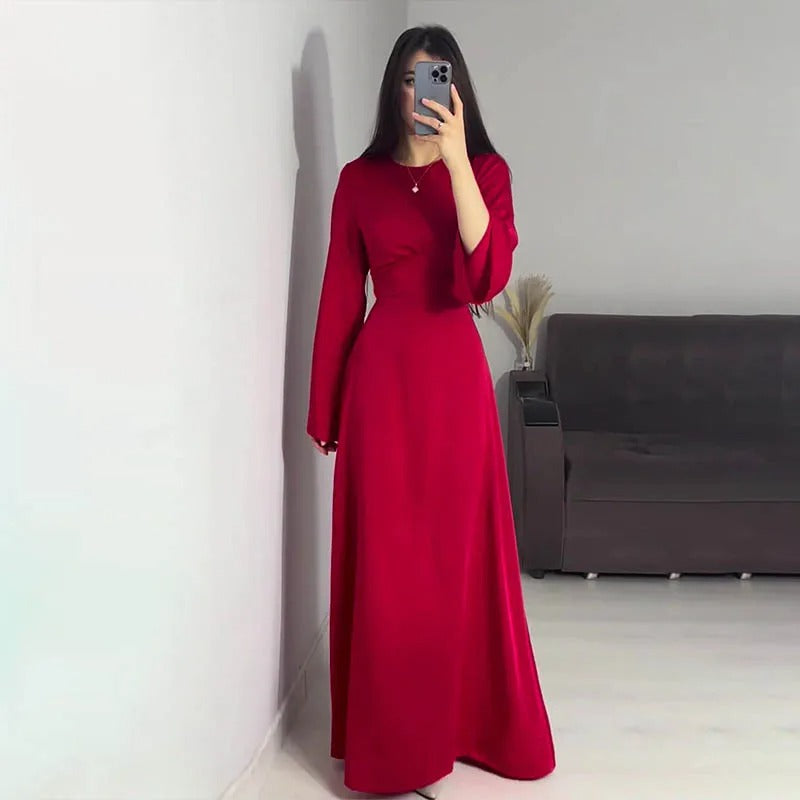 Berg-Feldt | Schickes Damen Maxikleid mit Langen Ärmeln und Tailliertem Schnitt