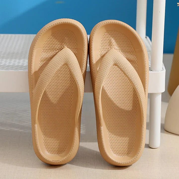 Cloud Flip-Flops von Berg-Feldt für Schmerzrelief