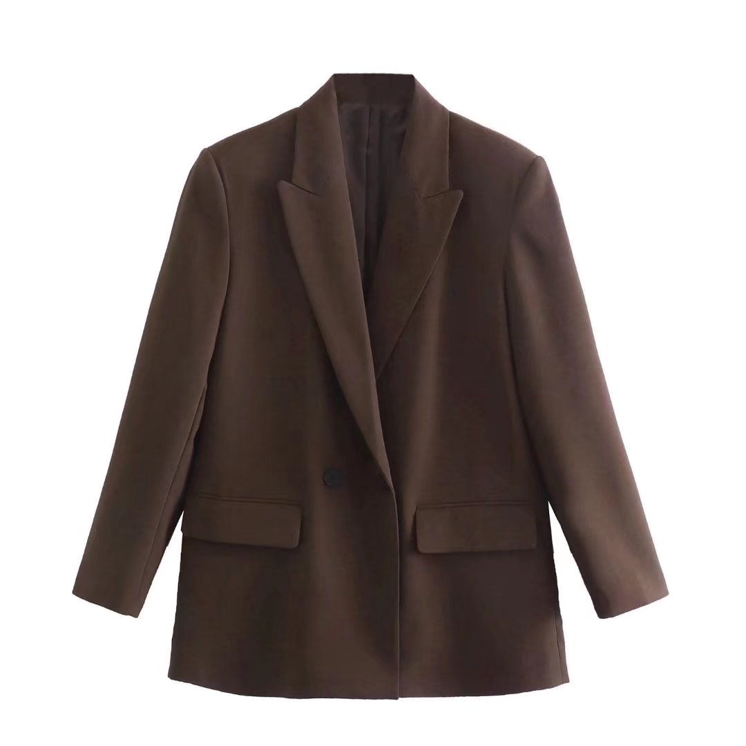 Avelena : un blazer long, confortable et tendance pour l'automne